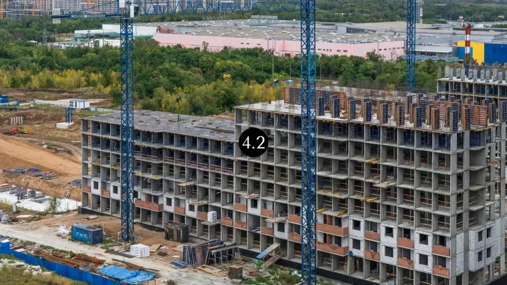 Флора: ход строительства, октябрь 2026