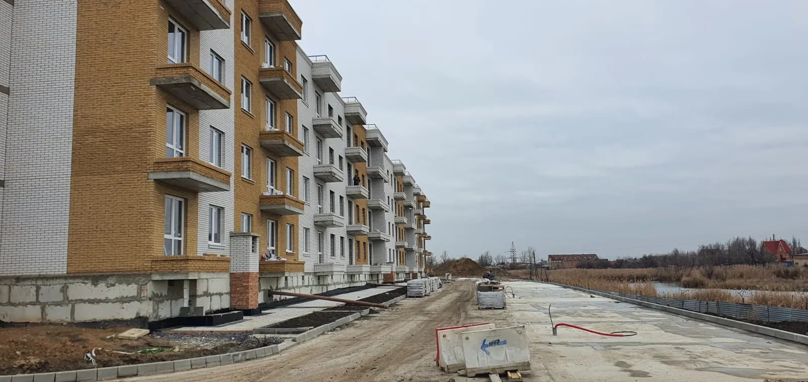 Жилой дом, Батайск, ул Лупырева: ход строительства, декабрь 2025